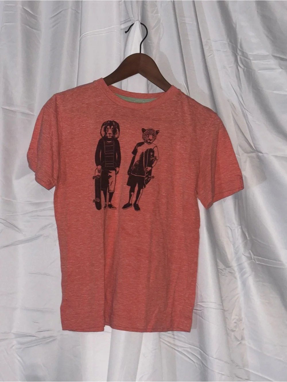 The Children's Place Heathered Coral Short Sleeve Tee with Skateboard Characters